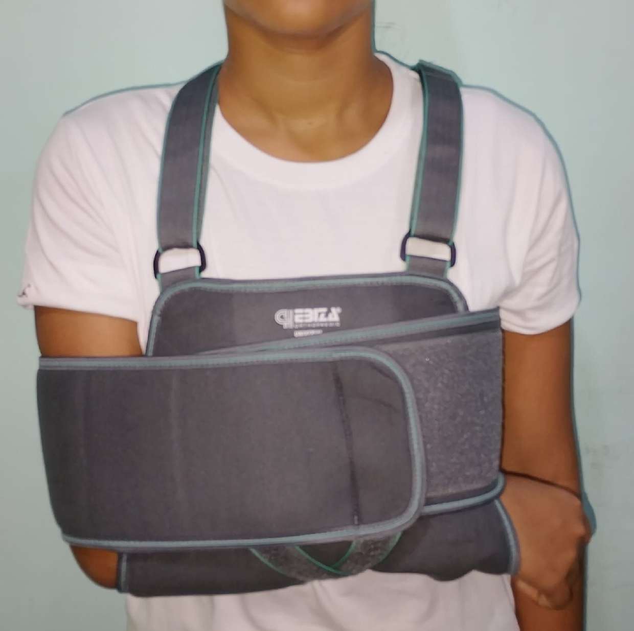 Shoulder Immobilizer